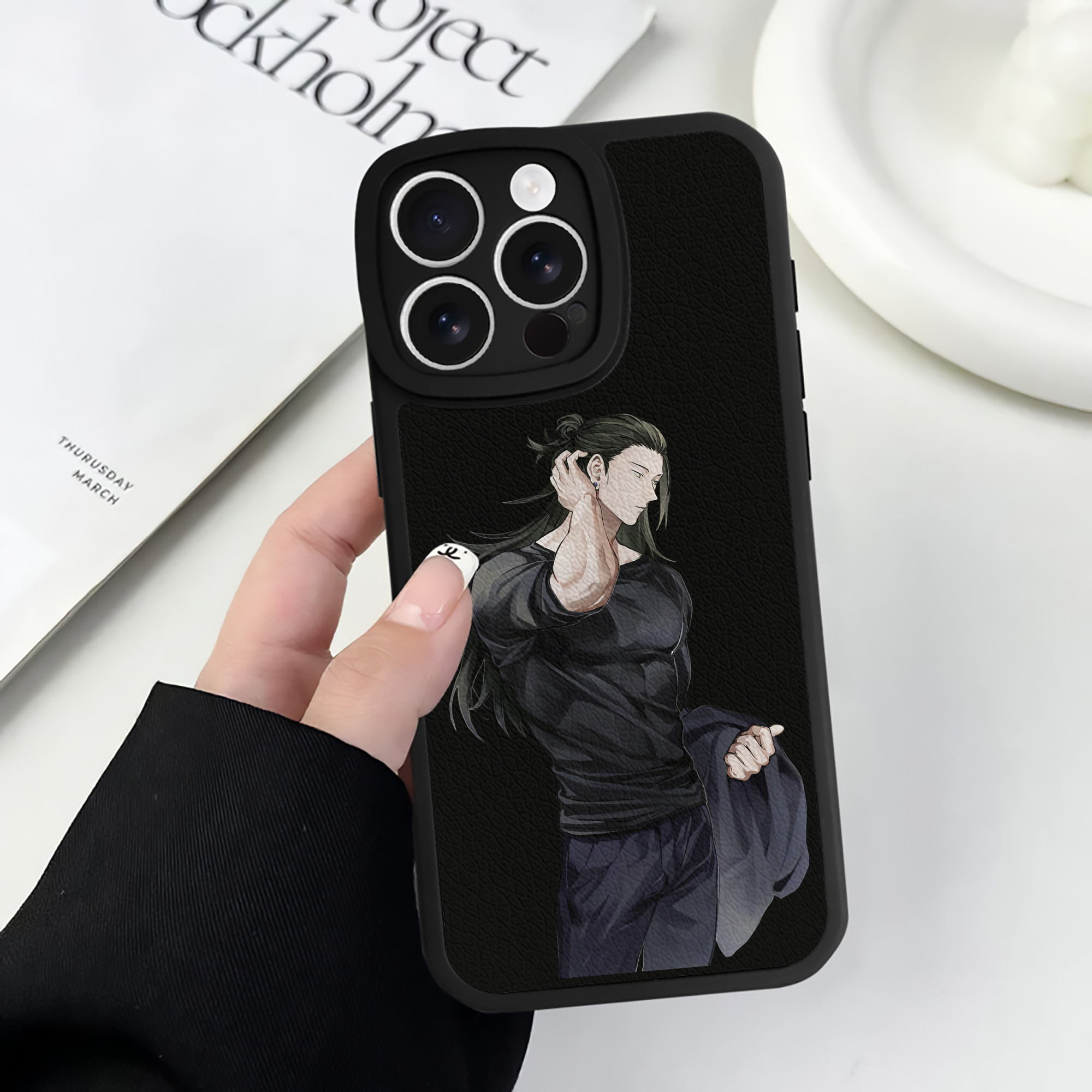 （画像用） 呪術廻戦 Jujutsu Kaisen 【iPhone 16シリーズ対応】シリコンスマホケース（レザー調） 材質：シリコン